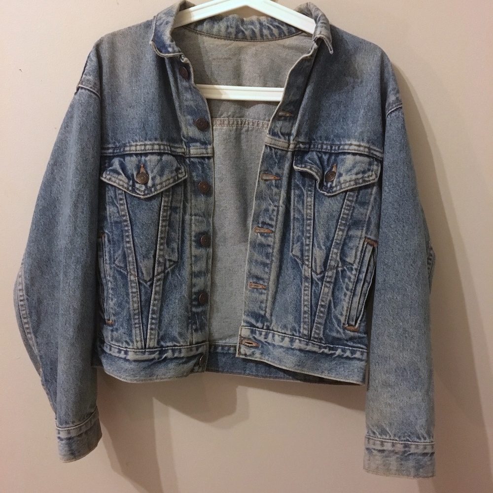 vintage levi's denim jacket with patch detail